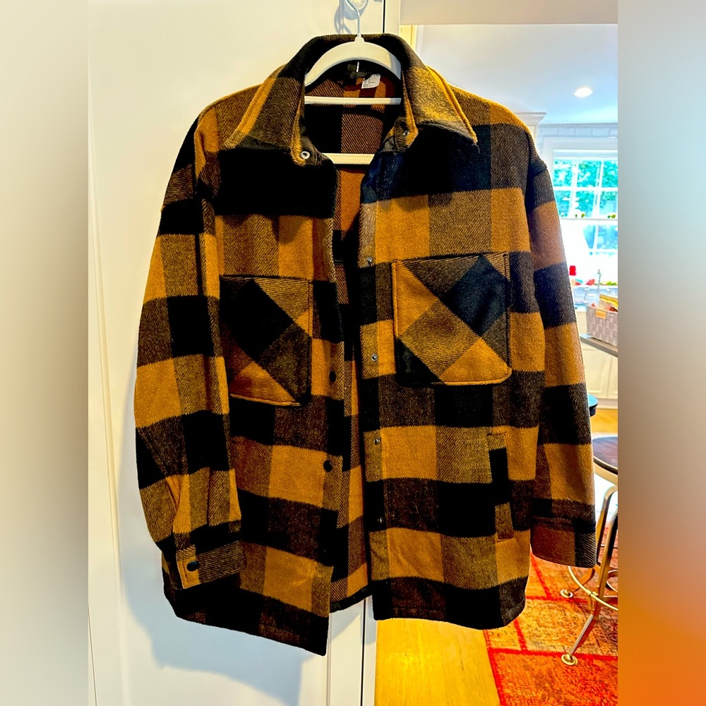 Women’s oversized flannel jacket Divided by H&M size small